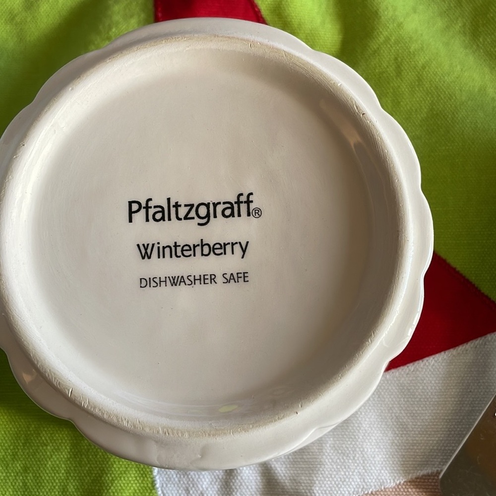 Pfaltzgraff dip mix set. Winterberry pattern. Brand new - Picture 4 of 8
